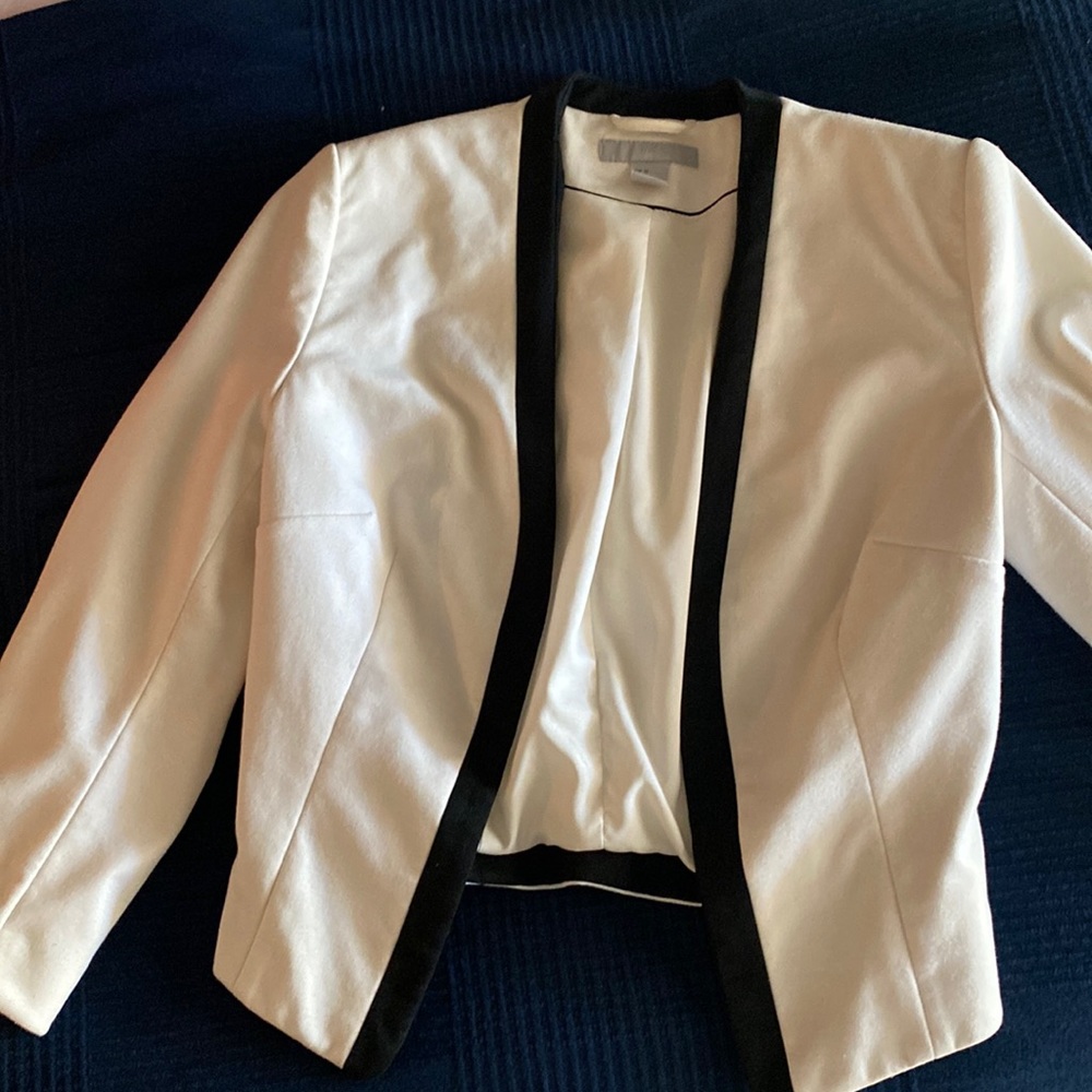 H&M blazer white and black. Size 6